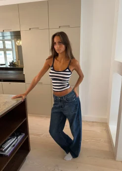 Gunhilda tank top med striber - Navy/hvid