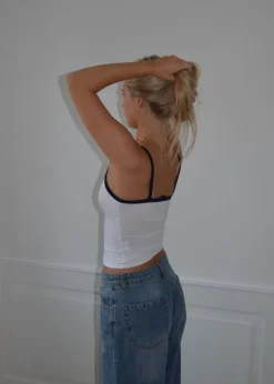Gunhilda tanktop med kant - Navy/hvid