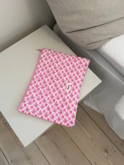 Honey computer sleeve - Lyserød med lyserøde roser