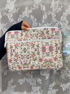 Honey computer sleeve - Off white med blomster