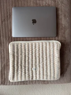 Honey computer sleeve med mønster - Beige