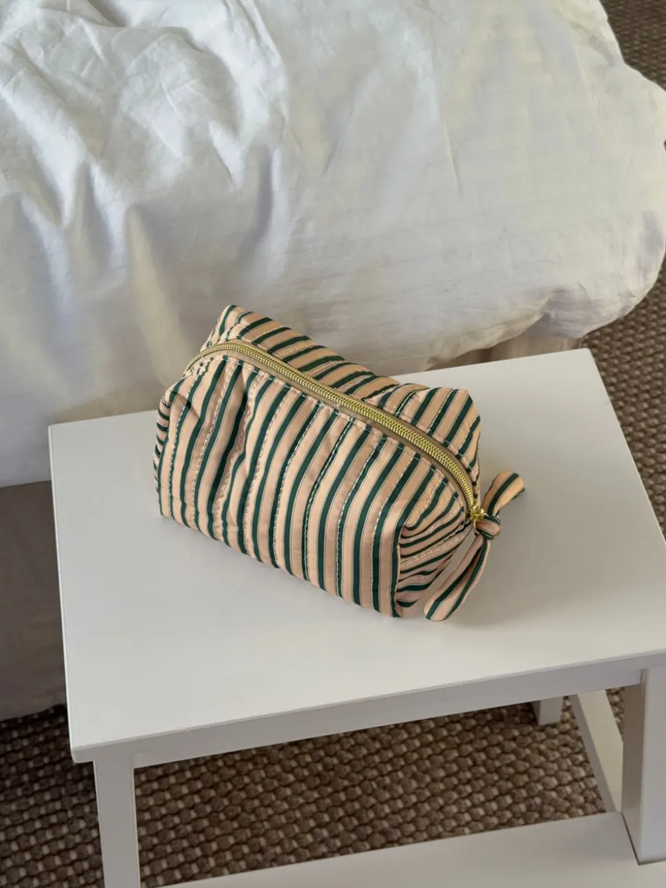 Honey lille toilettaske med striber - Beige/grøn