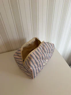 Honey lille toilettaske med striber - Blå/hvid/rød