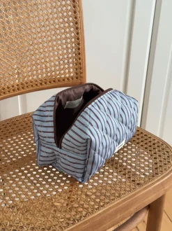 Honey lille toilettaske med striber - Blå/brun