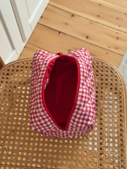 Honey lille toilettaske med tern - Hvid/rød
