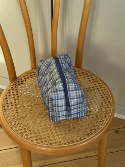 Honey lille toilettaske med tern - Blå