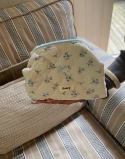 Honey lille toilettaske med blomster - Hvid/lyseblå