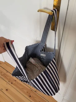 Honey net med striber - Navy/hvid