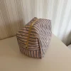 Honey stor toilettaske - Blå med striber i hvid/rød