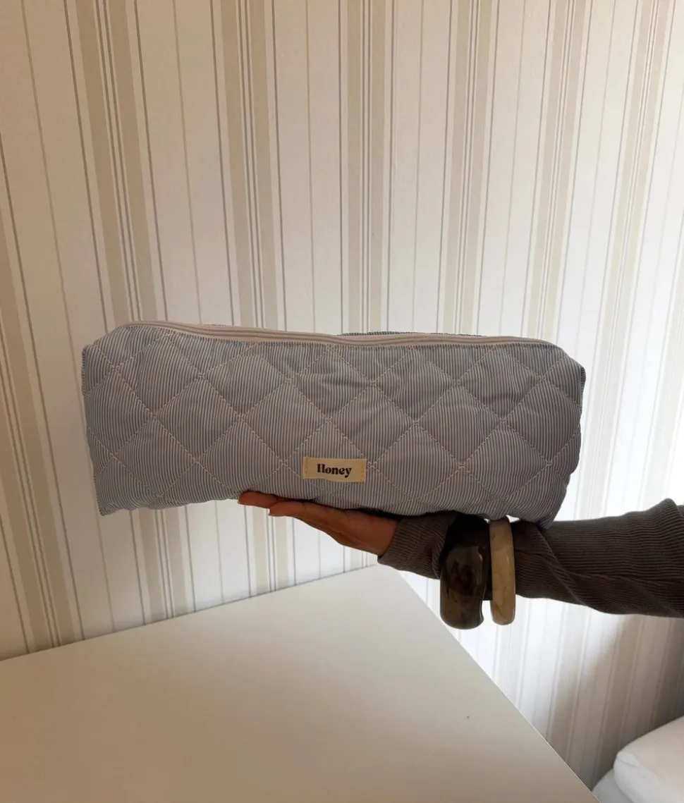 Honey stor toilettaske med striber - Lyseblå/hvid