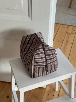 Honey stor toilettaske med striber - Brun/hvid