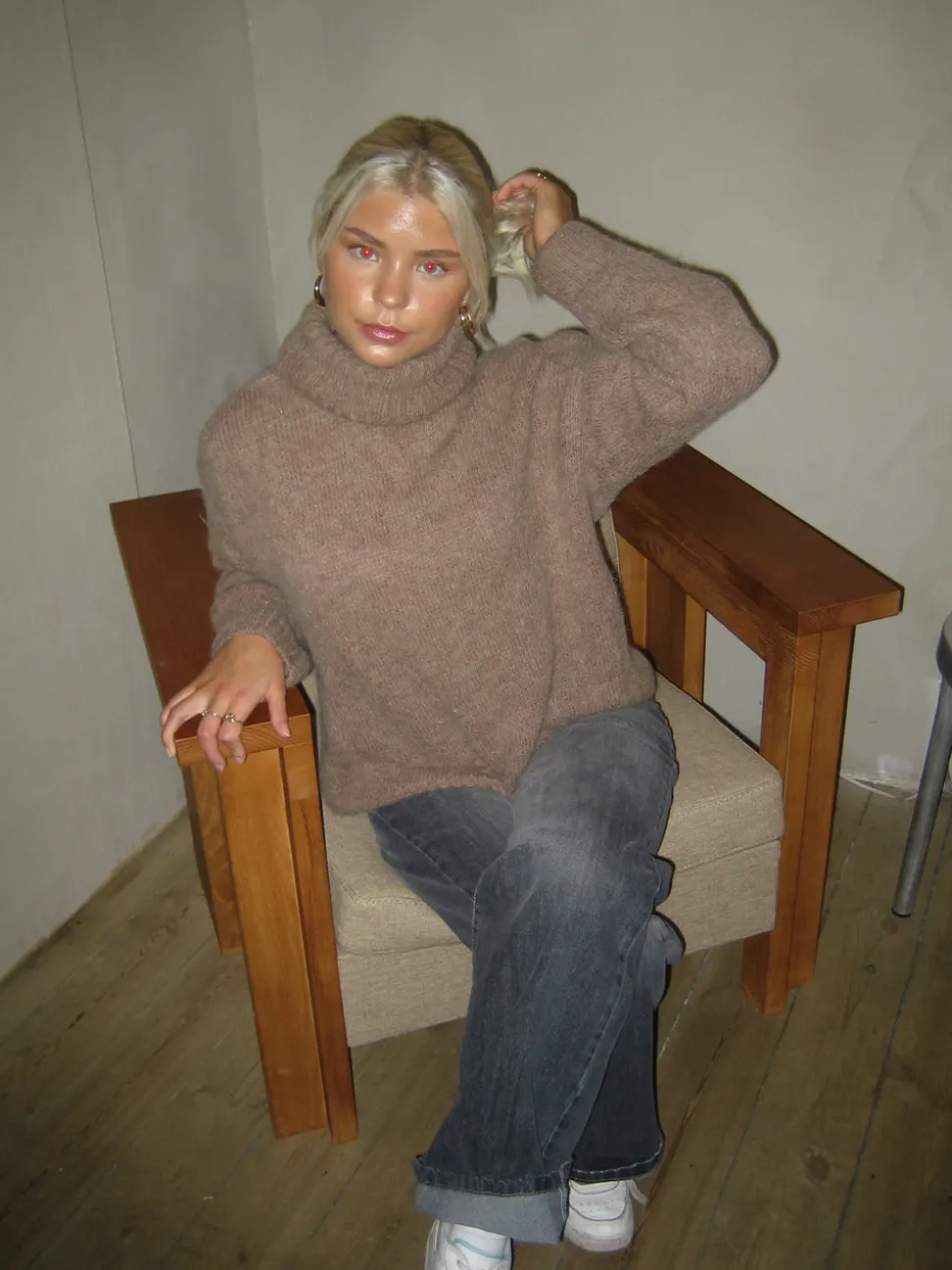 Idun striktrøje med turtleneck - Brun