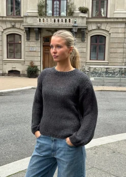 Ina striktrøje - Mørk grå