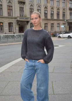 Ina striktrøje - Mørk grå
