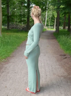 Ines maxinederdel i strik - Støvet grøn