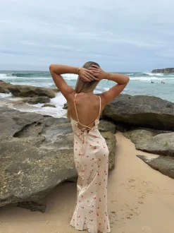 Juliana satinkjole - Guld