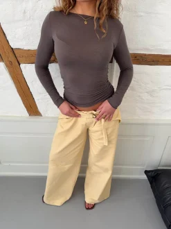 Kaia langærmet cashmere bluse - Taupe