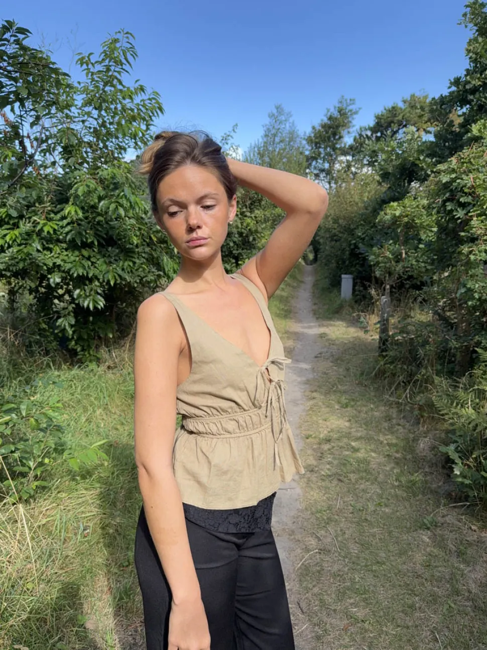 Kamela top med sløjfe - Beige/brun