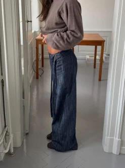 Karol bukser med bælte - Mørkeblå