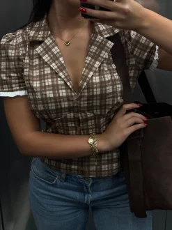 Kassandra figursyet skjorte med tern - Brun/hvid