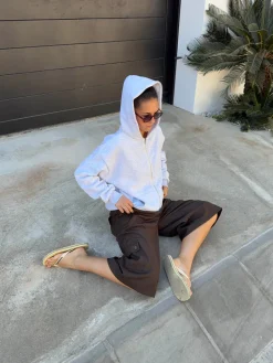 Kelsey bermudashorts med nålestriber - Brun