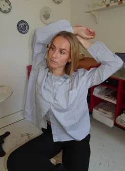 Kendall skjorte med striber - Lysegrå/hvid