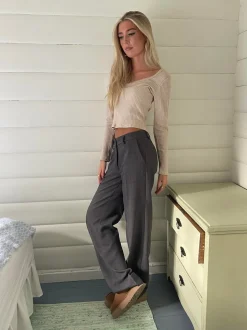 Kienna lavtaljede suitbukser - Grå
