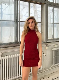 Lorraine halterneck glitterkjole - Rød
