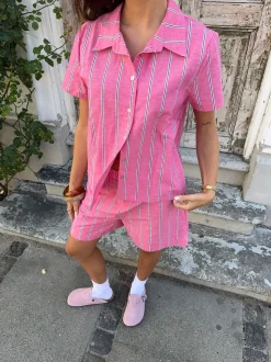 Luliana kortærmet skjorte med striber - Pink/hvid/sort