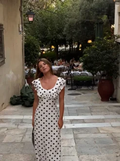 Luna kjole med polkaprikker - Off white/sort