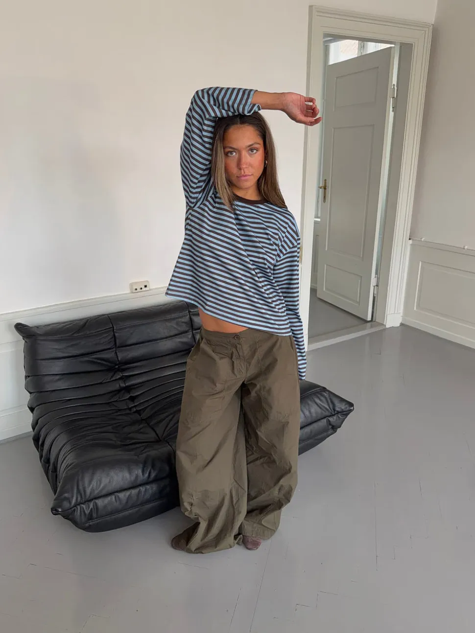 Lura bluse med striber - Blå/brun