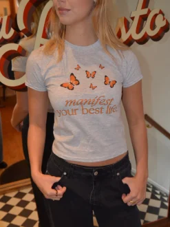 Manifest your best life baby tee - Grå