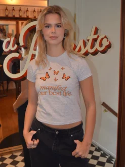 Manifest your best life baby tee - Grå