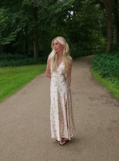 Marielle kjole med blomster - Beige