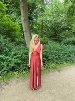 Marielle kjole med blomster - Sort/rød