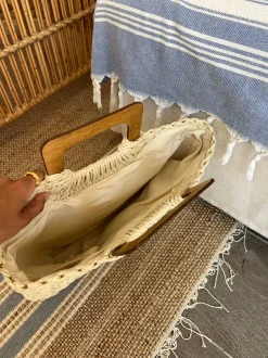 Mascali flettet taske med træhåndtag - Beige