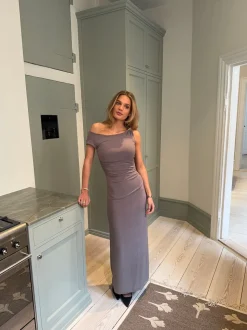 Mina one shoulder maxikjole - Taupe
