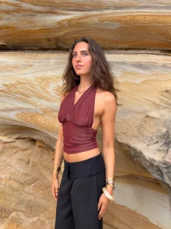 Mira halternecktop med glimmer - Rust