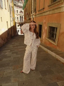 Miran bluse med solmønster - Beige/rød