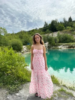 Mirelle maxikjole med kirsebærprint