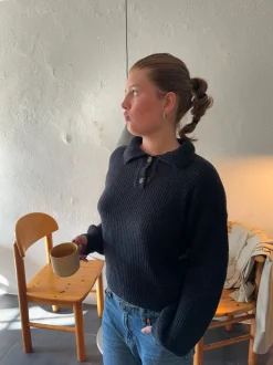 Molly striktrøje - Navy
