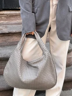 Musthave taske - Lysegrå