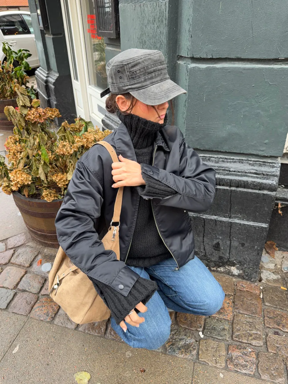Myr kasket - Mørkegrå