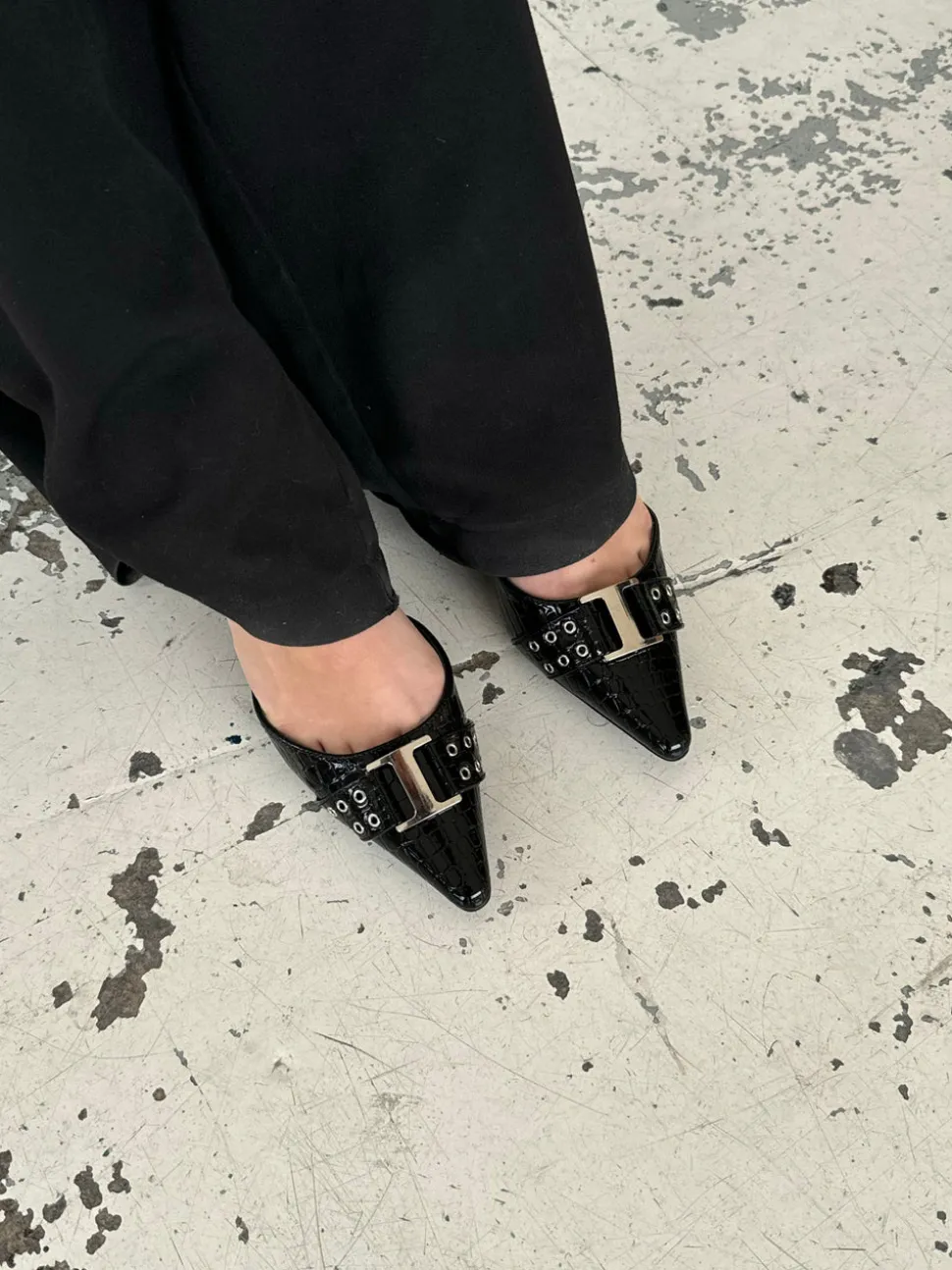 Nida slingback stiletter med spænde - Sort