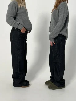Nuna lavtaljede jeans - Sort