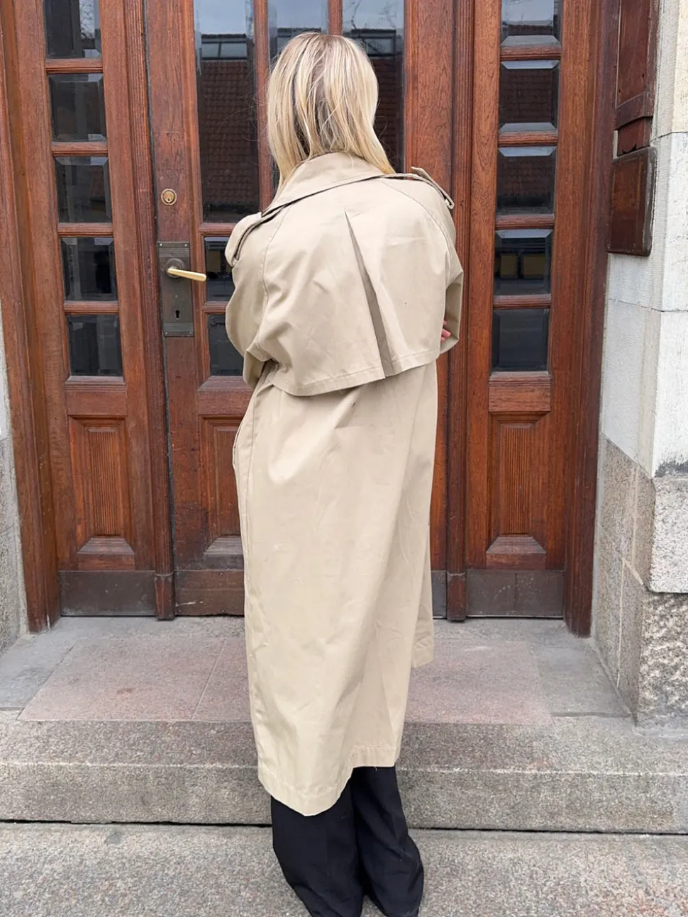 Nyra trenchcoat - Beige