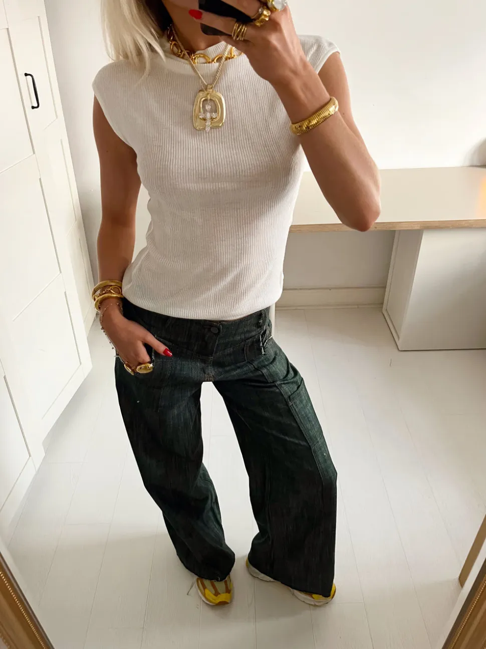 Olive jeans med detaljer - Blågrøn