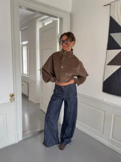 Olive jeans med detaljer - Navy