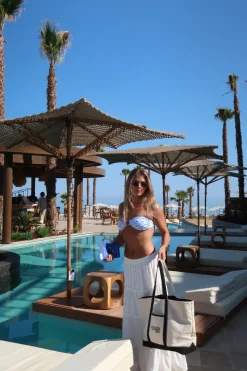 Oliviana bandeau bikini med mønster - Blå/hvid