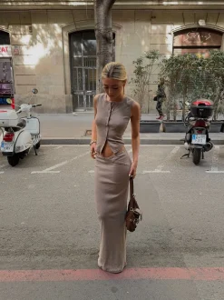 Osccarra top med knapper - Beige